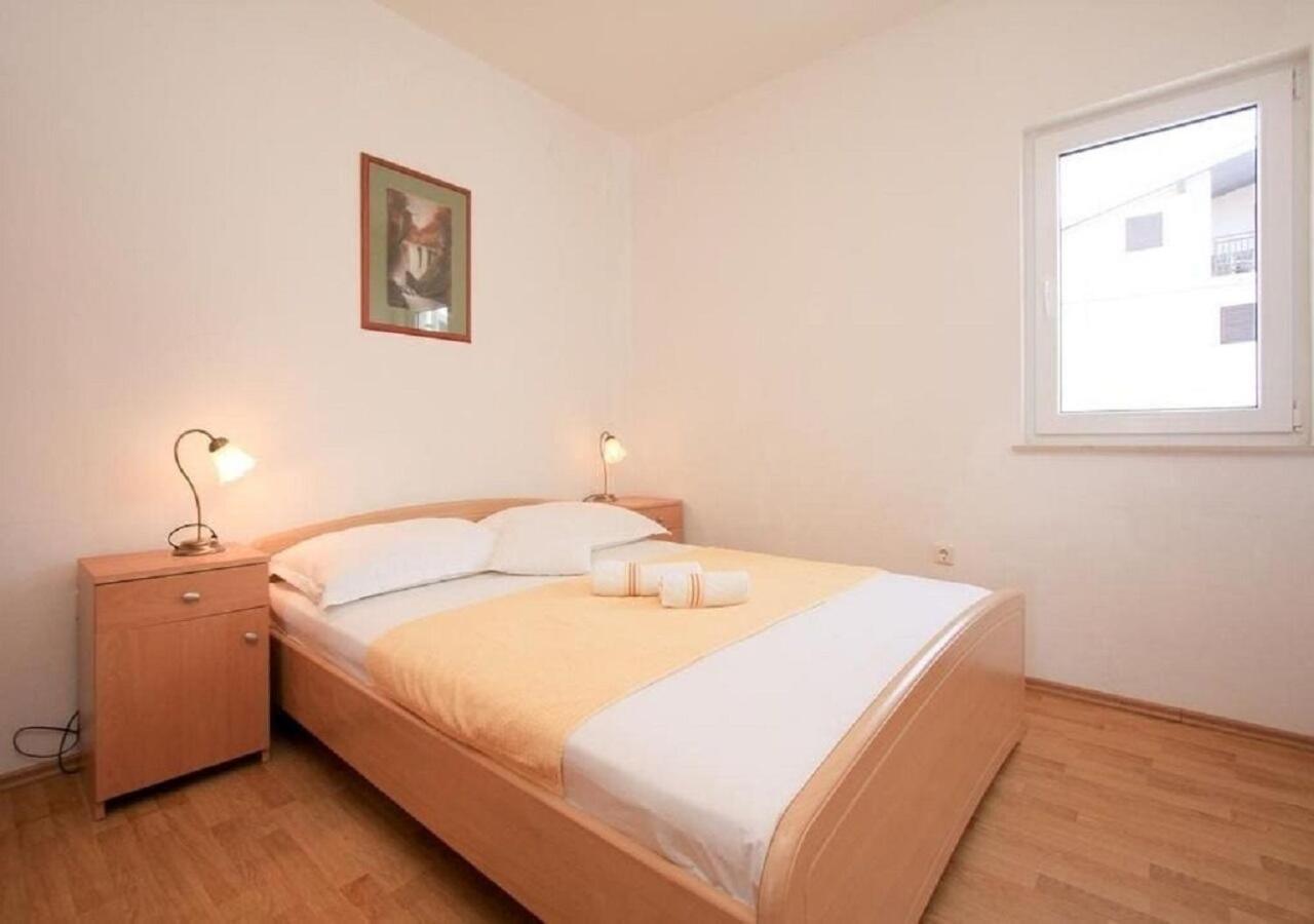 Apartments Ana Sukosan Luaran gambar
